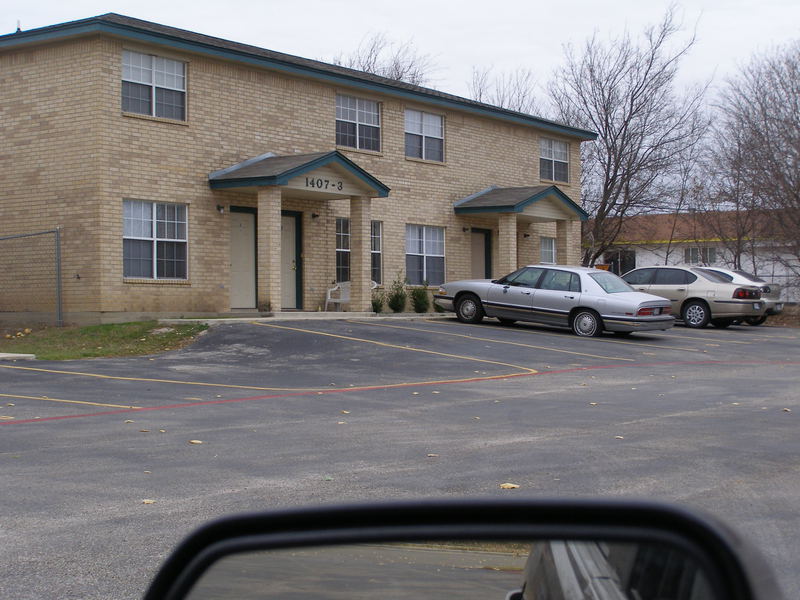 Property main image